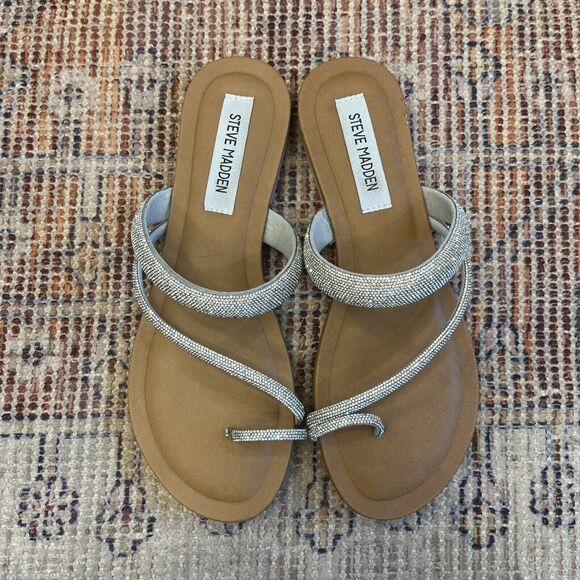 Steve Madden Fiorra Rhinestone Flat Toe-Ring Slide Sandal Size 7.5 Tan Silver - Picture 1 of 4